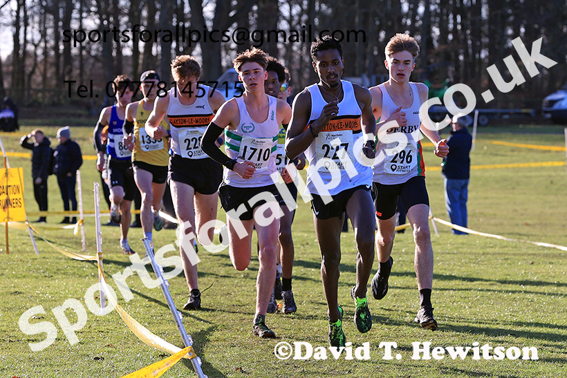 Junior mens 2025 Northern Cross Country Champs, Tatton Park, Knutsford, Cheshire. Photo: David T. Hewitson/Sports for All Pics
